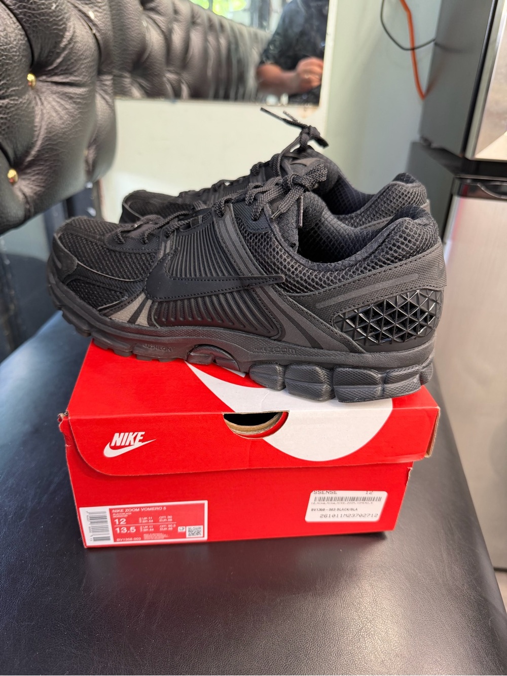 Nike Vemero 5 worn 1 time - Picture 2 of 8